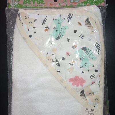 Toallón con capucha estampada BEYBE